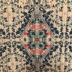 NWOT LULAROE MEDIUM ORIGINAL MARIA